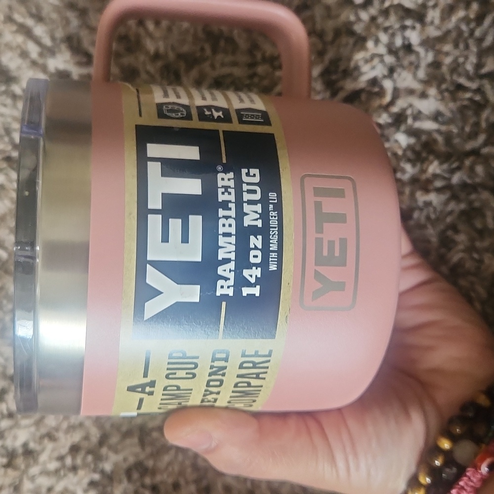 Yeti Rambler Tumblers in Light Pink,